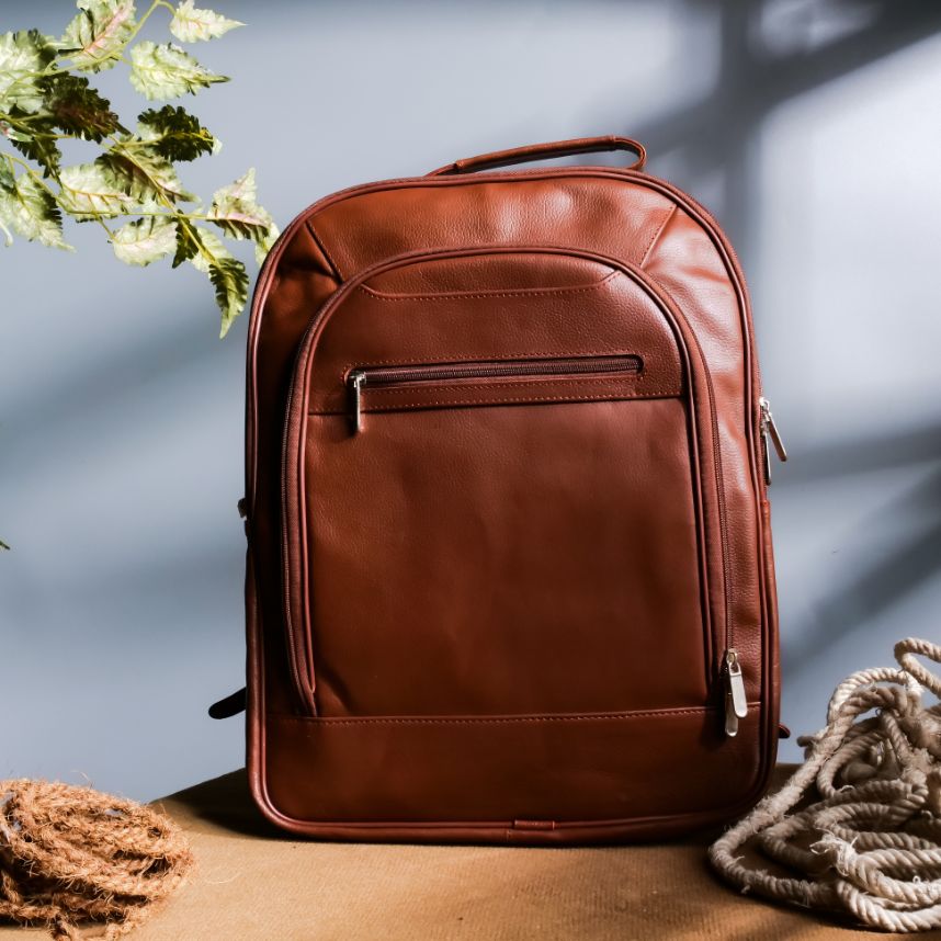 Trio Leather Backpack-DARK BROWN