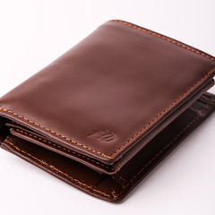 Compact Leather Wallet-brown