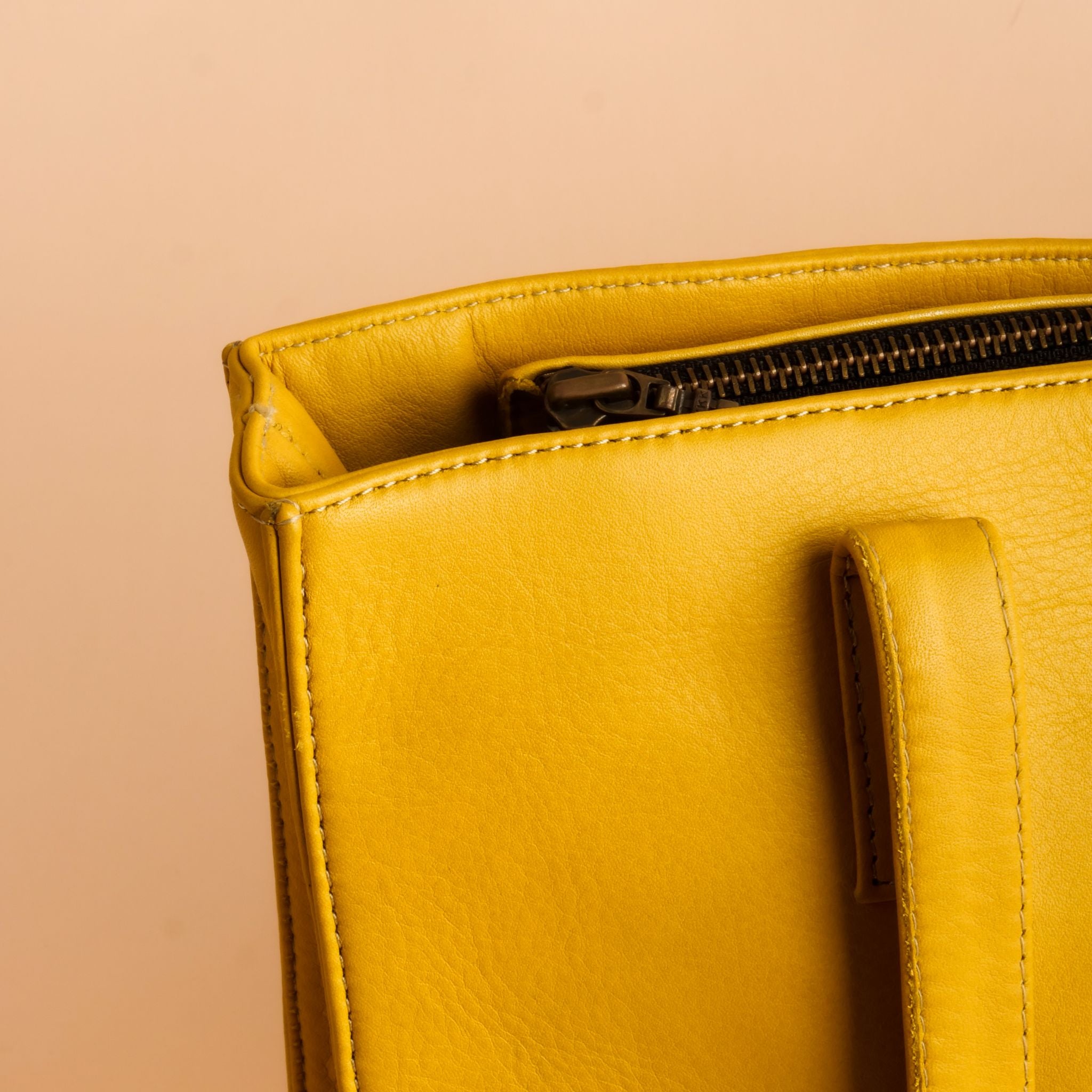 Everyday Women's Leather  Zipper Tote Bag-Mustard Yellow