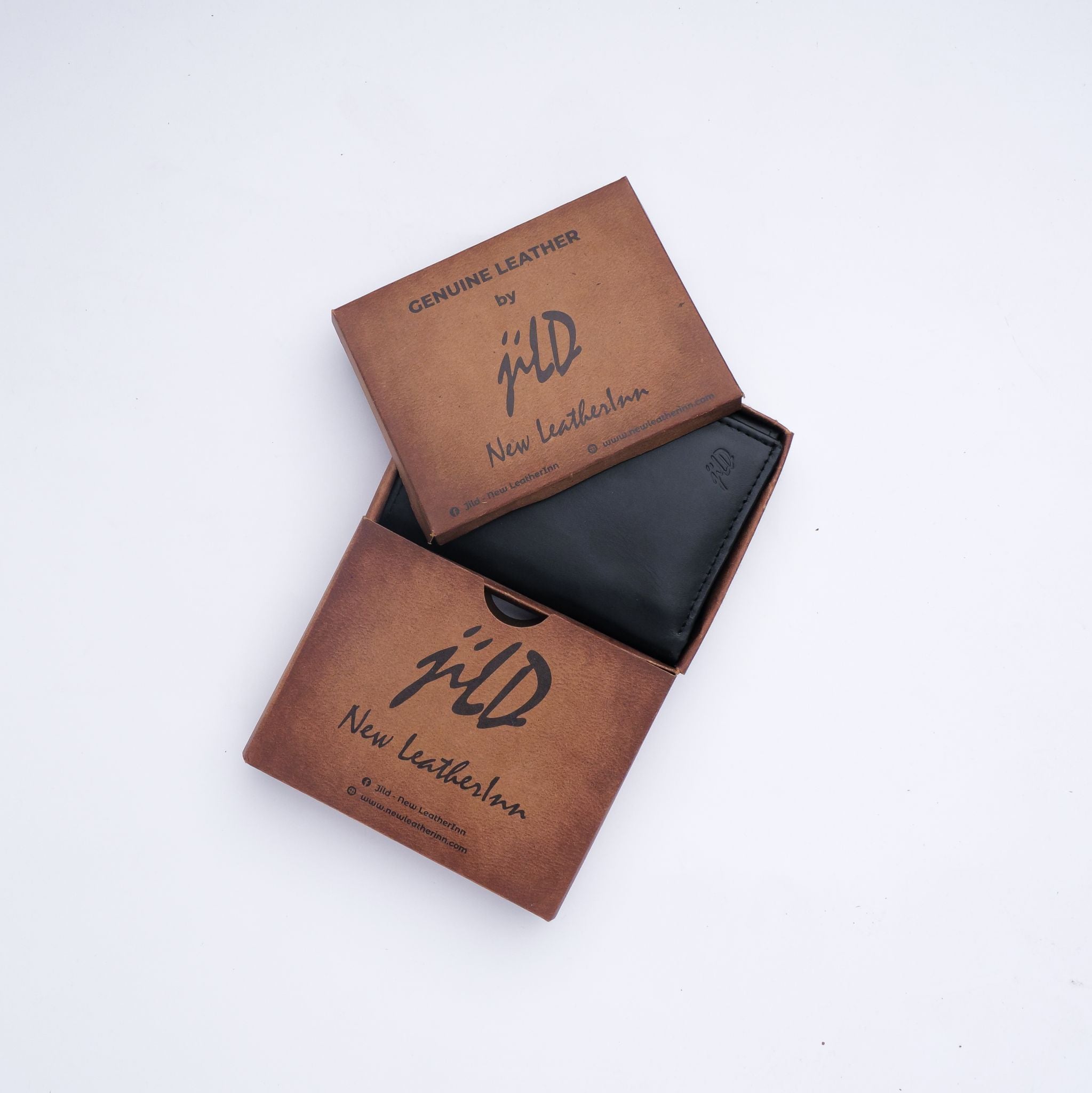 Compact Leather Wallet-Black
