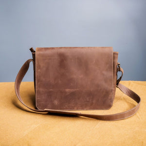 Jild Classic Satchel Vintage Leather Messenger Bag (Vintage Brown)