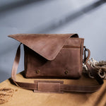 Load image into Gallery viewer, Jild Classic Satchel Vintage Leather Messenger Bag (Vintage Brown)
