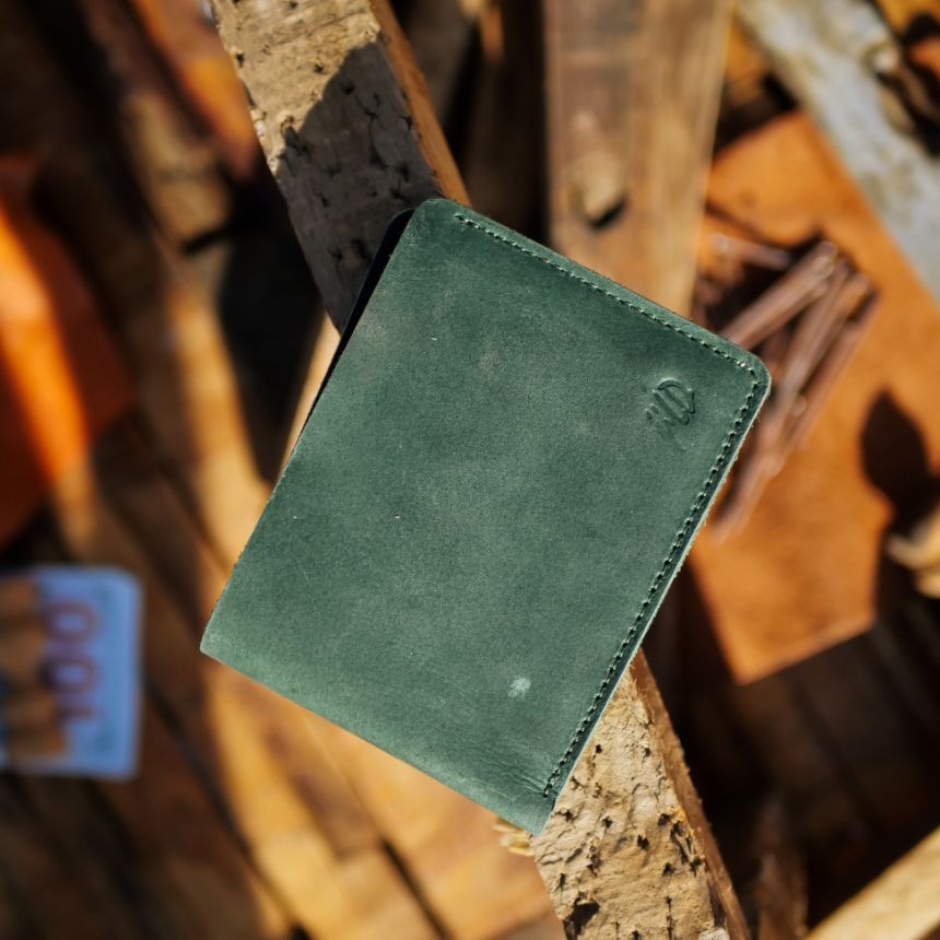 The Vault Vintage Leather Wallet-Coin Pocket-EMERALD GREEN